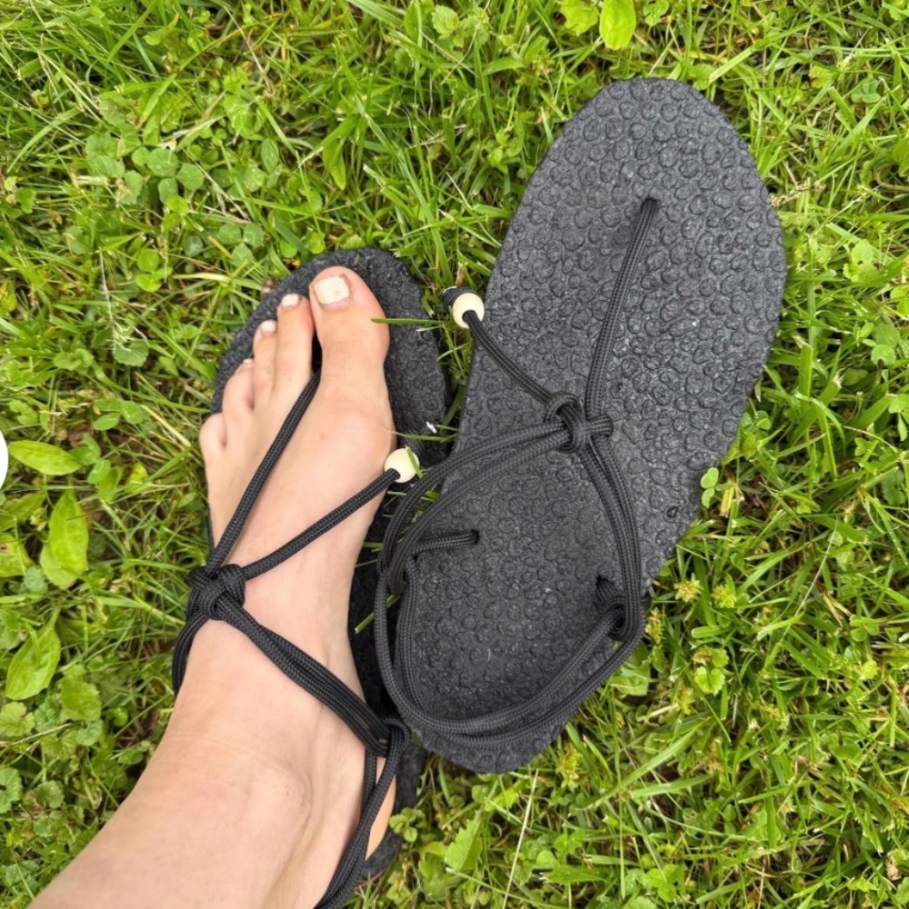~Zero Drop Minimalist Hiking Sandals Size 10~